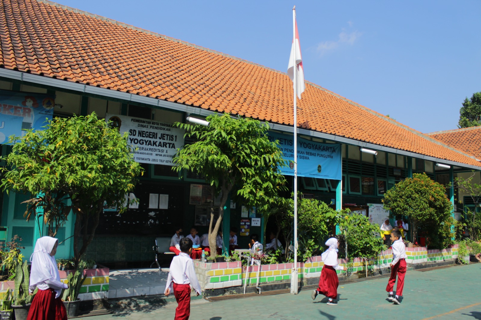 Mengenal lebih dekat SD N Jetis 1 Yogyakarta melalui Buletin Sekolah “PAMBUDI”